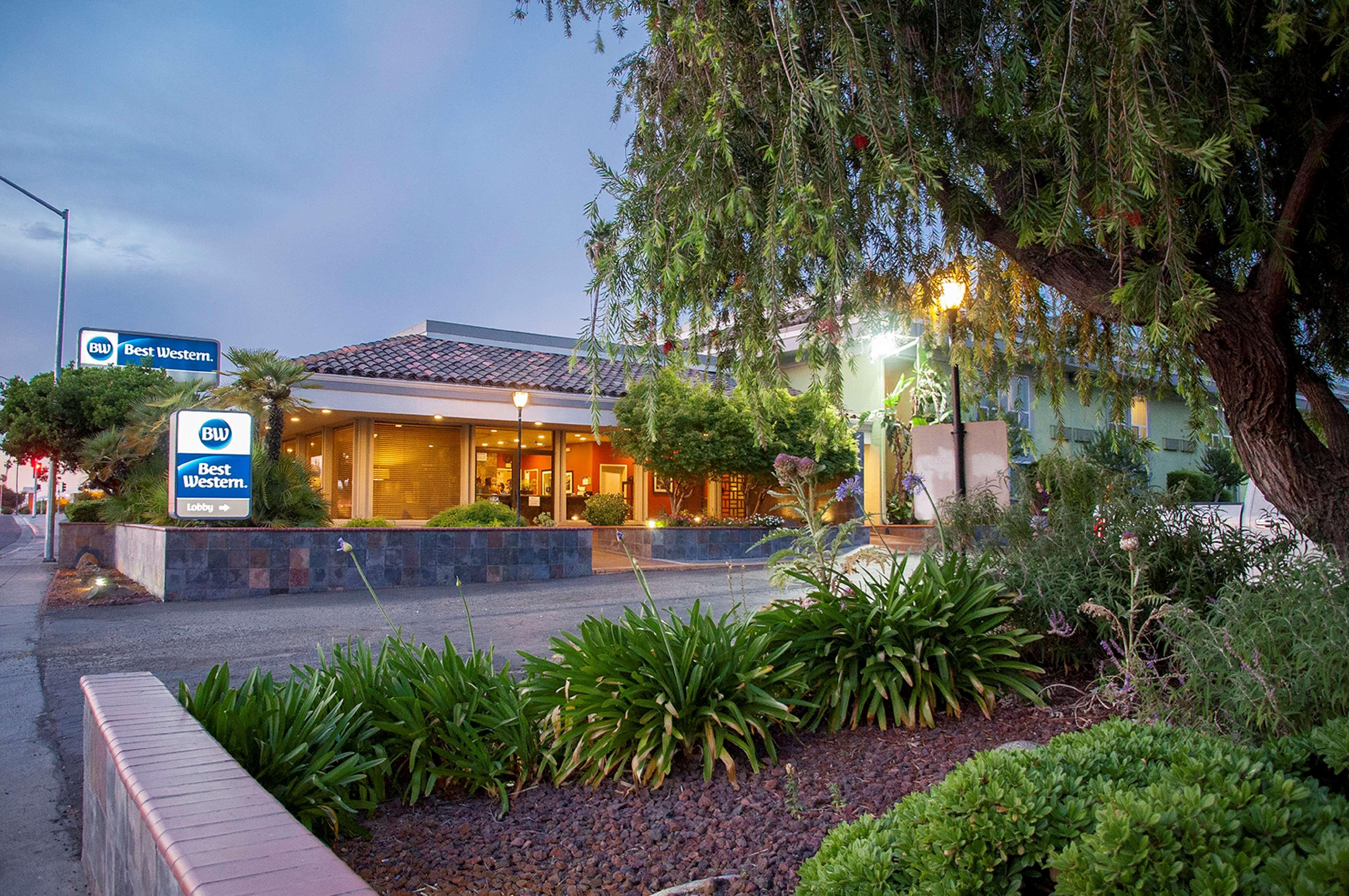 Best Western Village Inn Fresno Eksteriør billede
